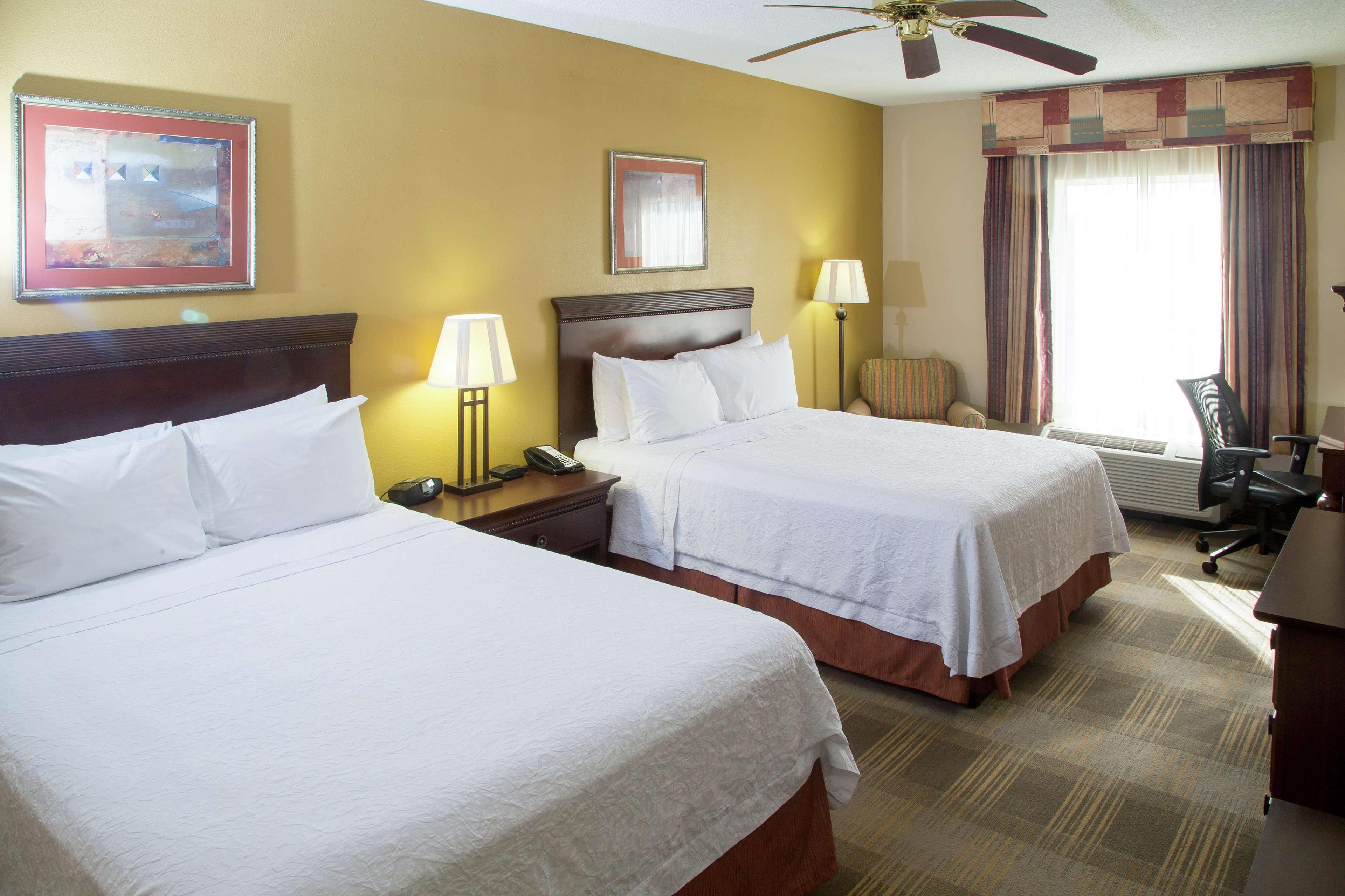 Hampton Inn Oxford-West Екстериор снимка