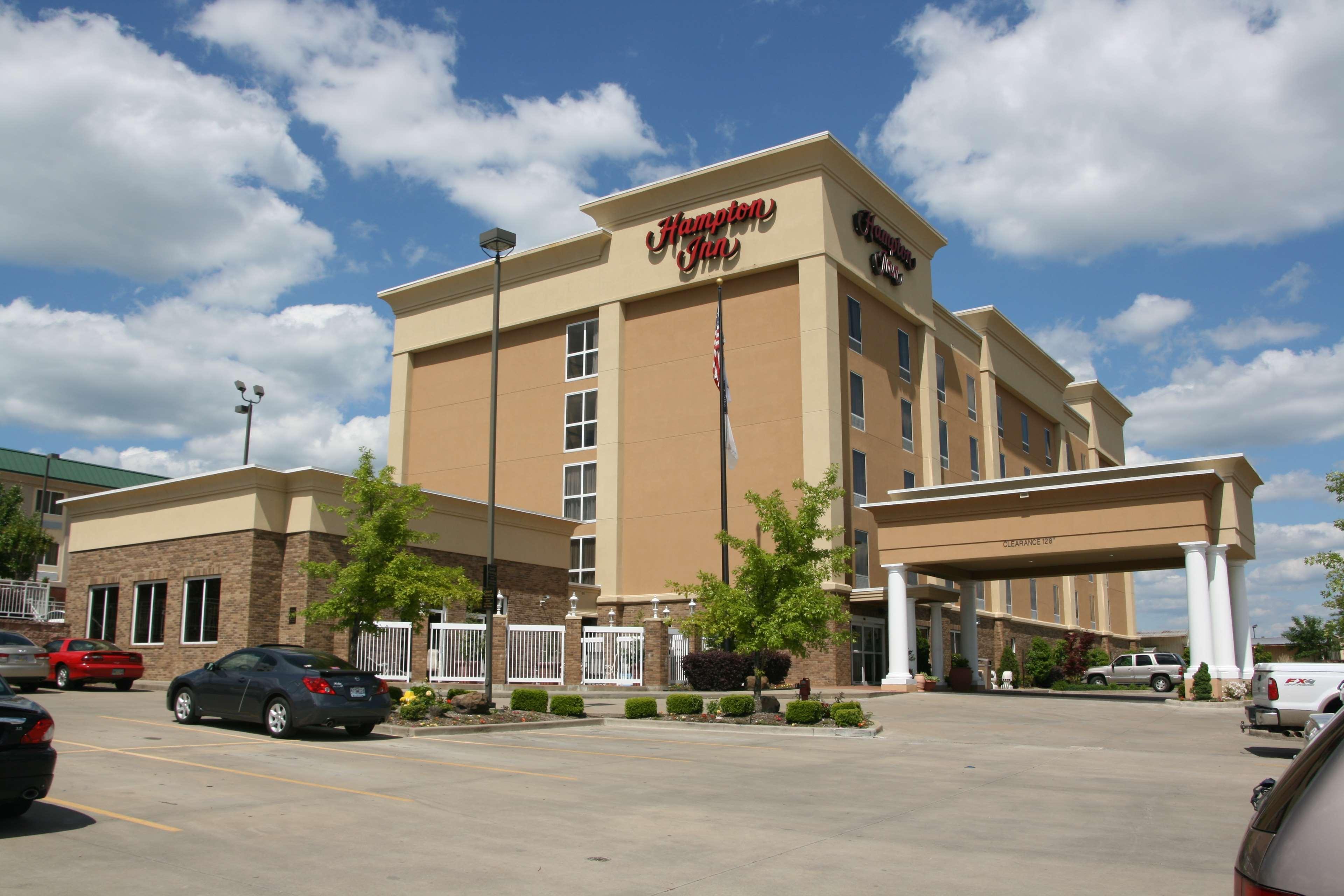 Hampton Inn Oxford-West Екстериор снимка