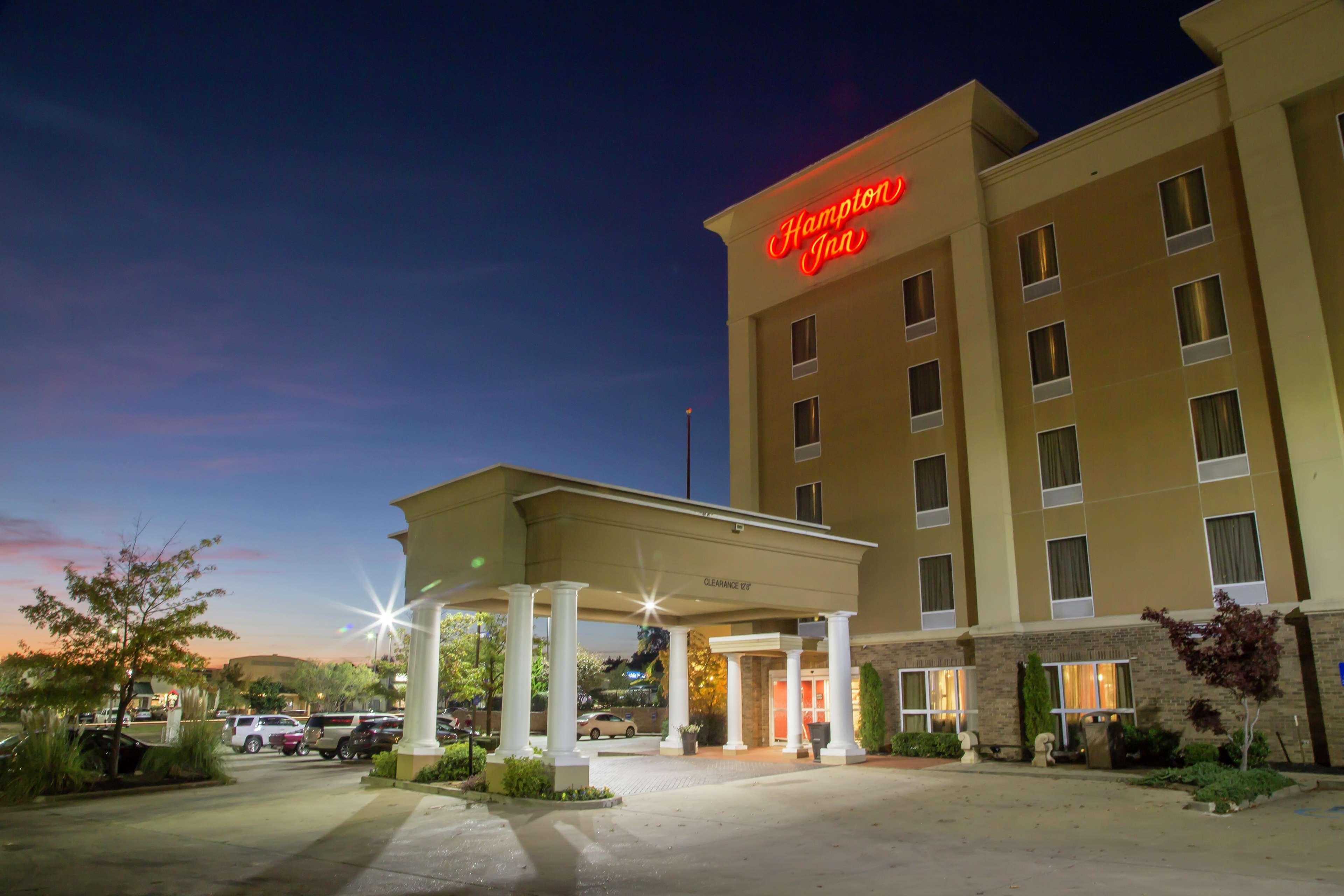 Hampton Inn Oxford-West Екстериор снимка