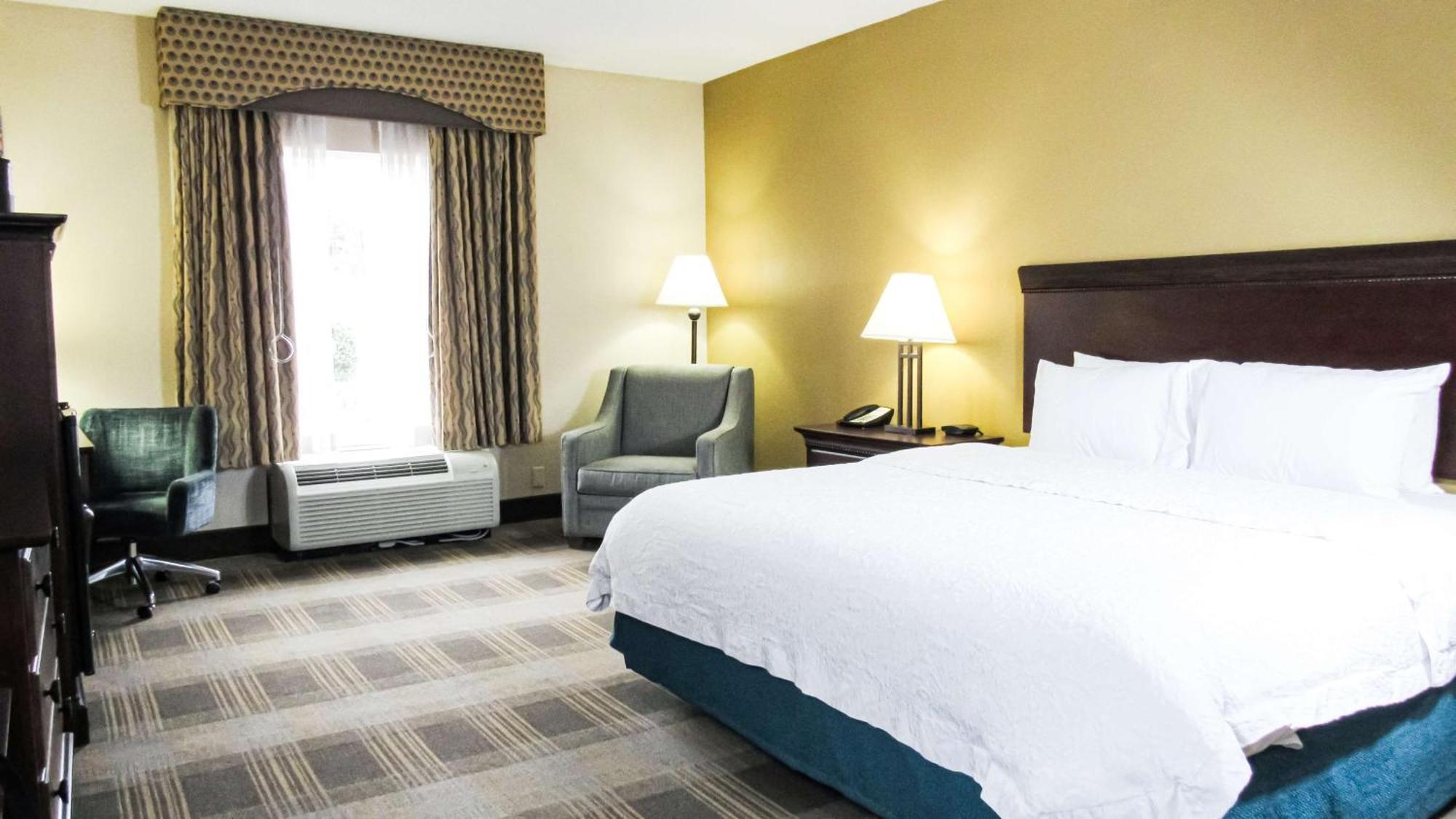 Hampton Inn Oxford-West Екстериор снимка